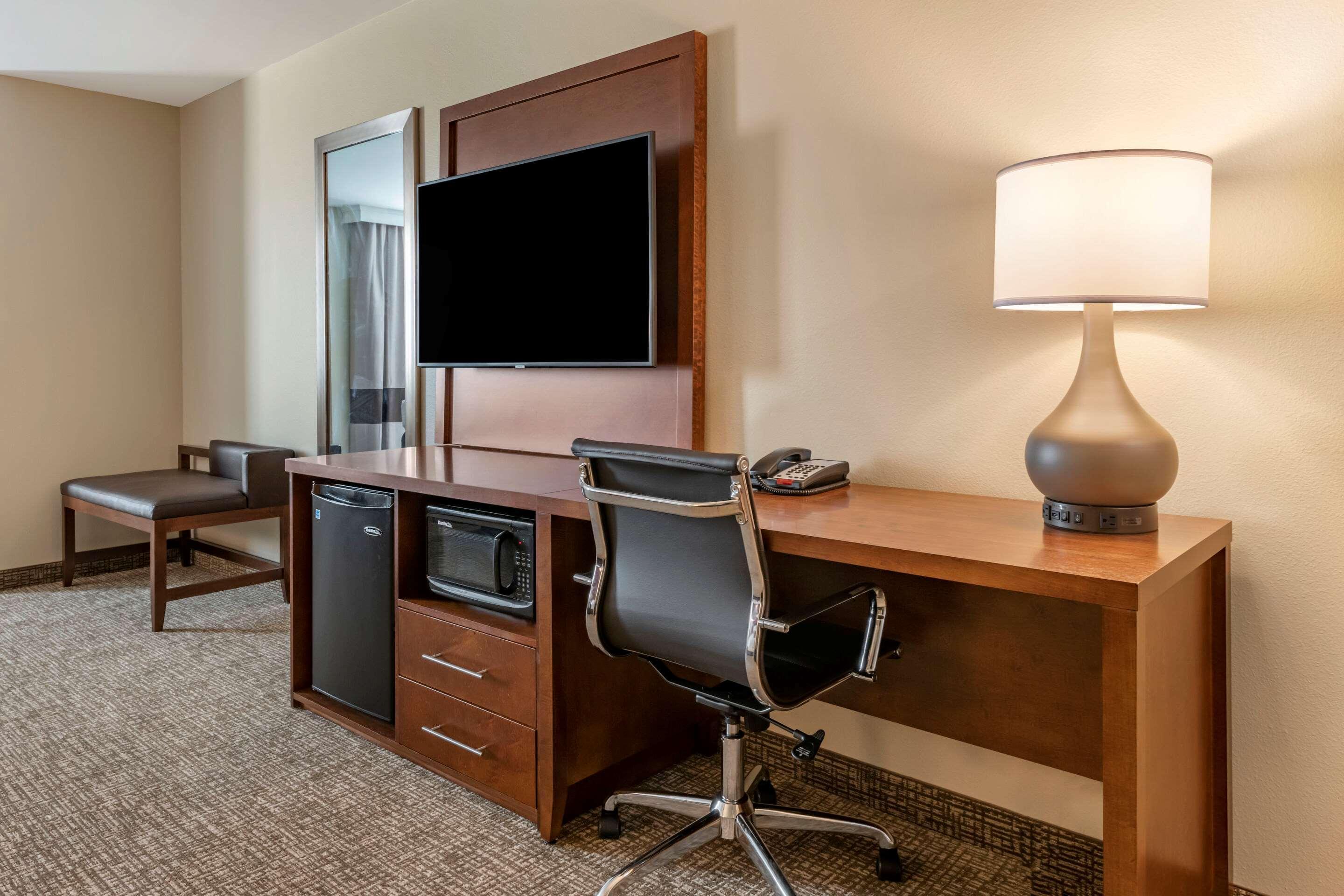 Comfort Suites Daytona Beach-Speedway Eksteriør bilde