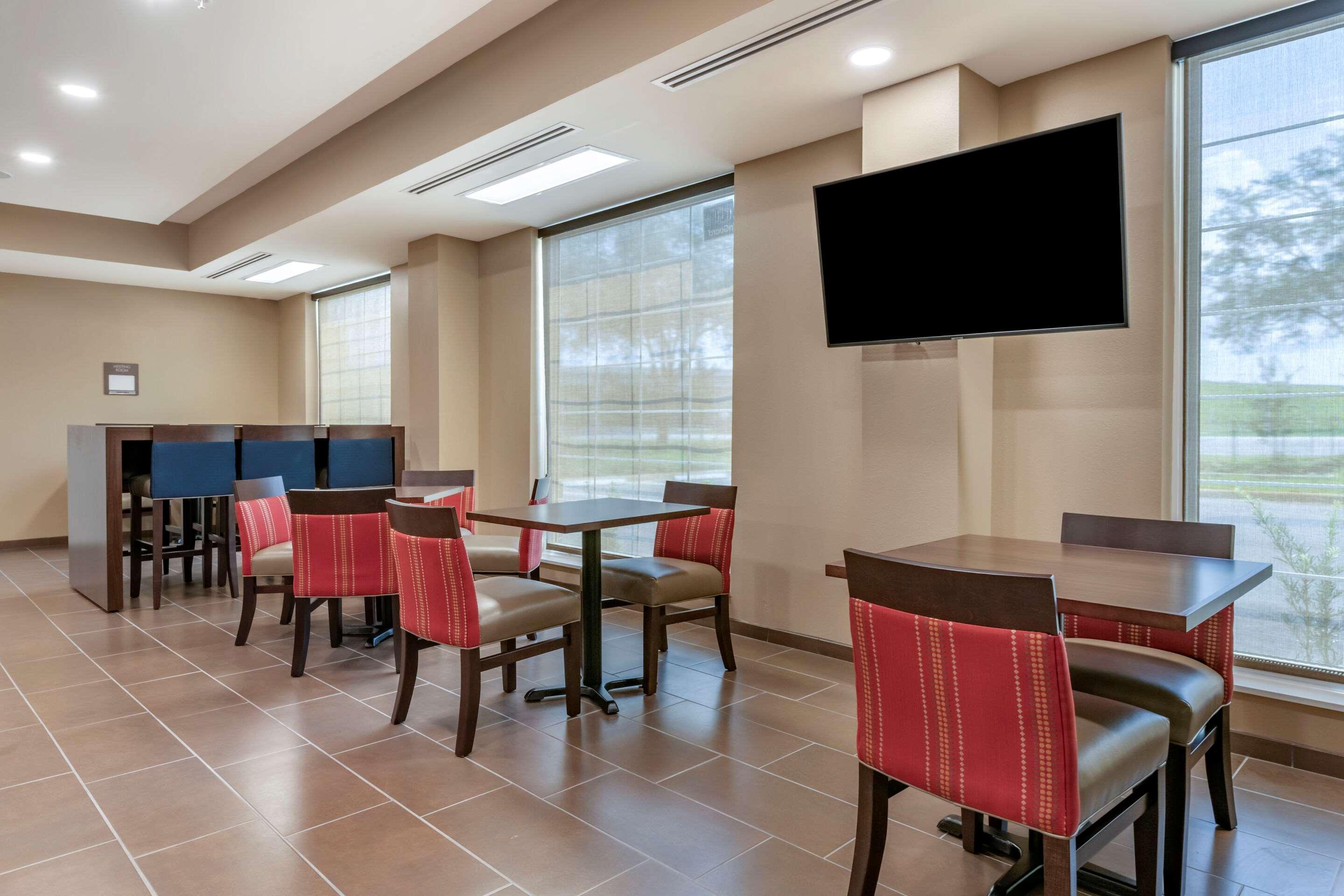 Comfort Suites Daytona Beach-Speedway Eksteriør bilde