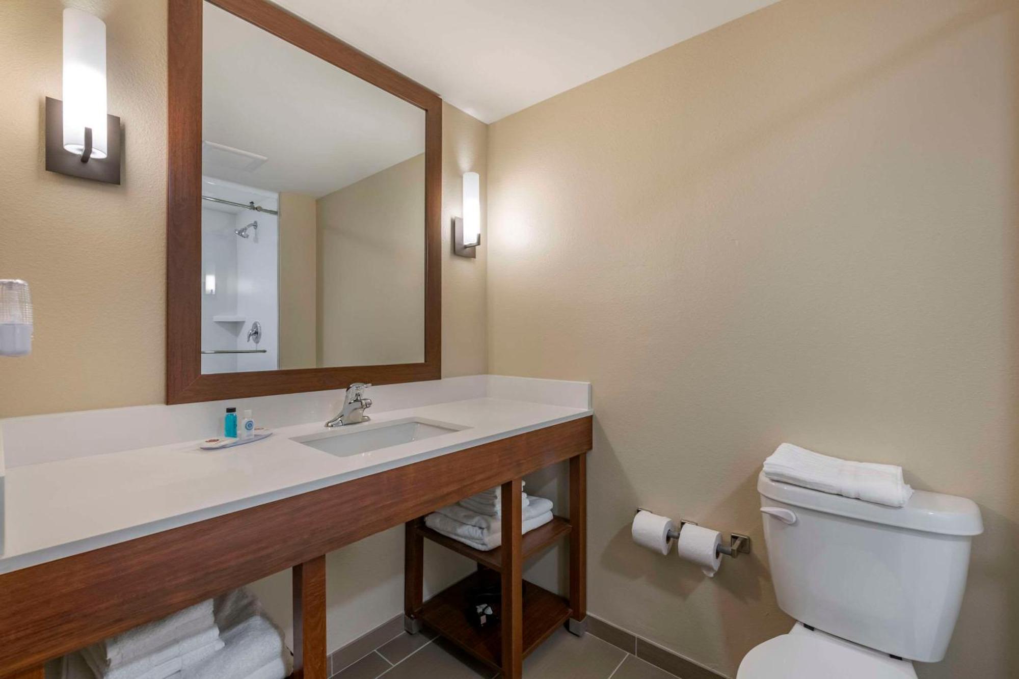 Comfort Suites Daytona Beach-Speedway Eksteriør bilde